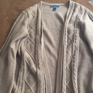 Women’s cardigan sweater